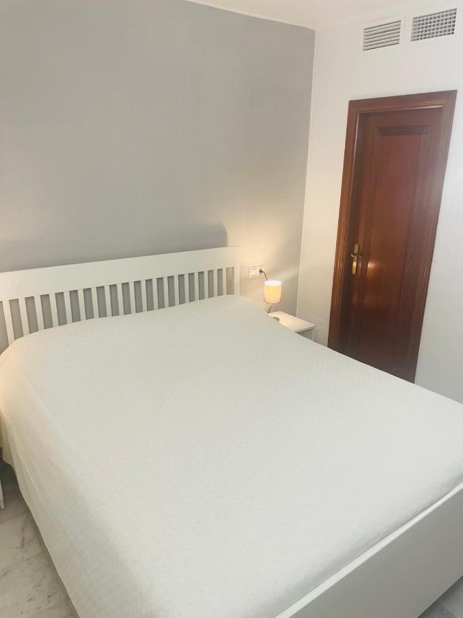 Beach Apartament In Торрев'єха Екстер'єр фото